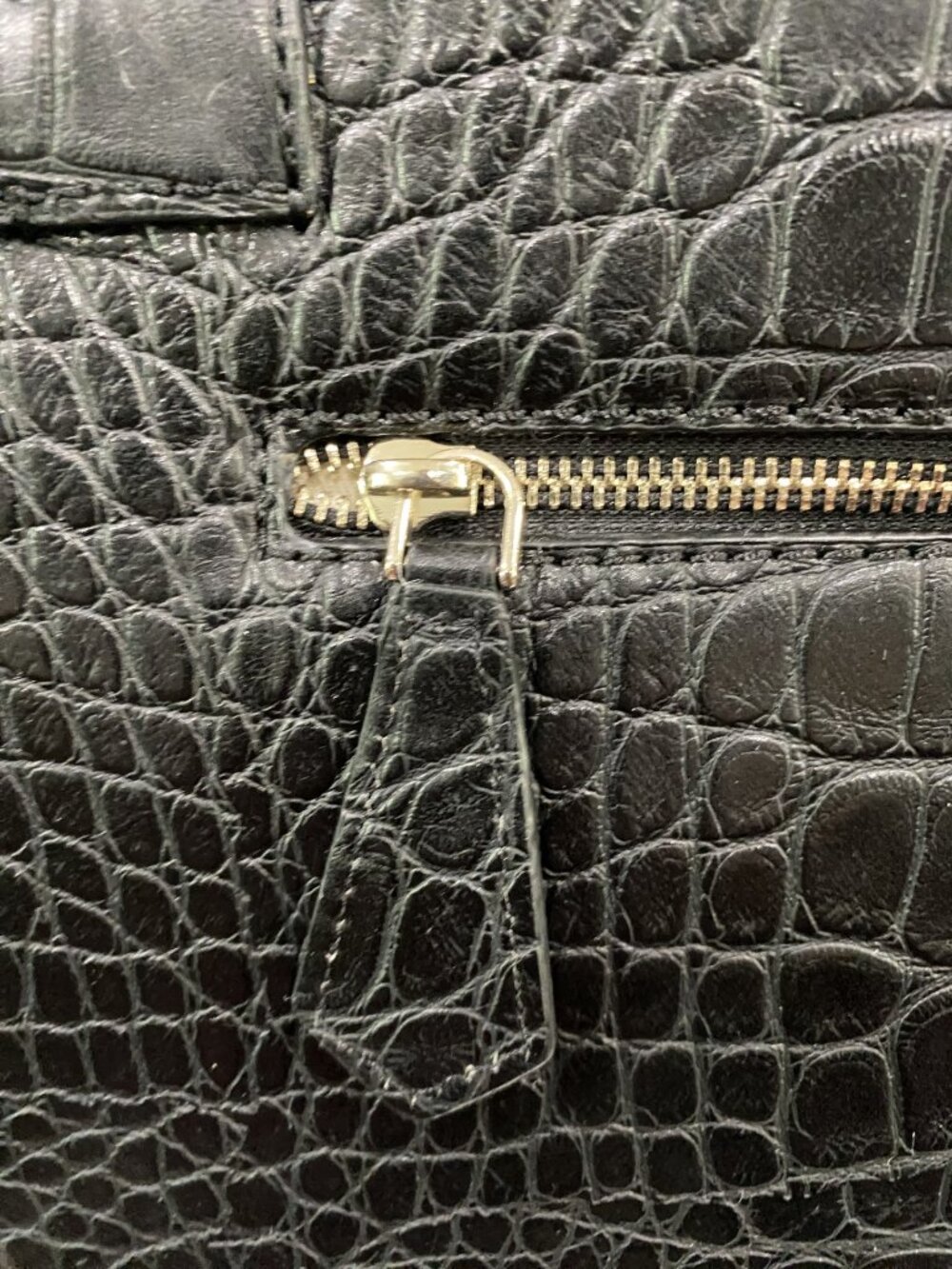 GUESS CATE SATCHEL - Picture 14 of 15